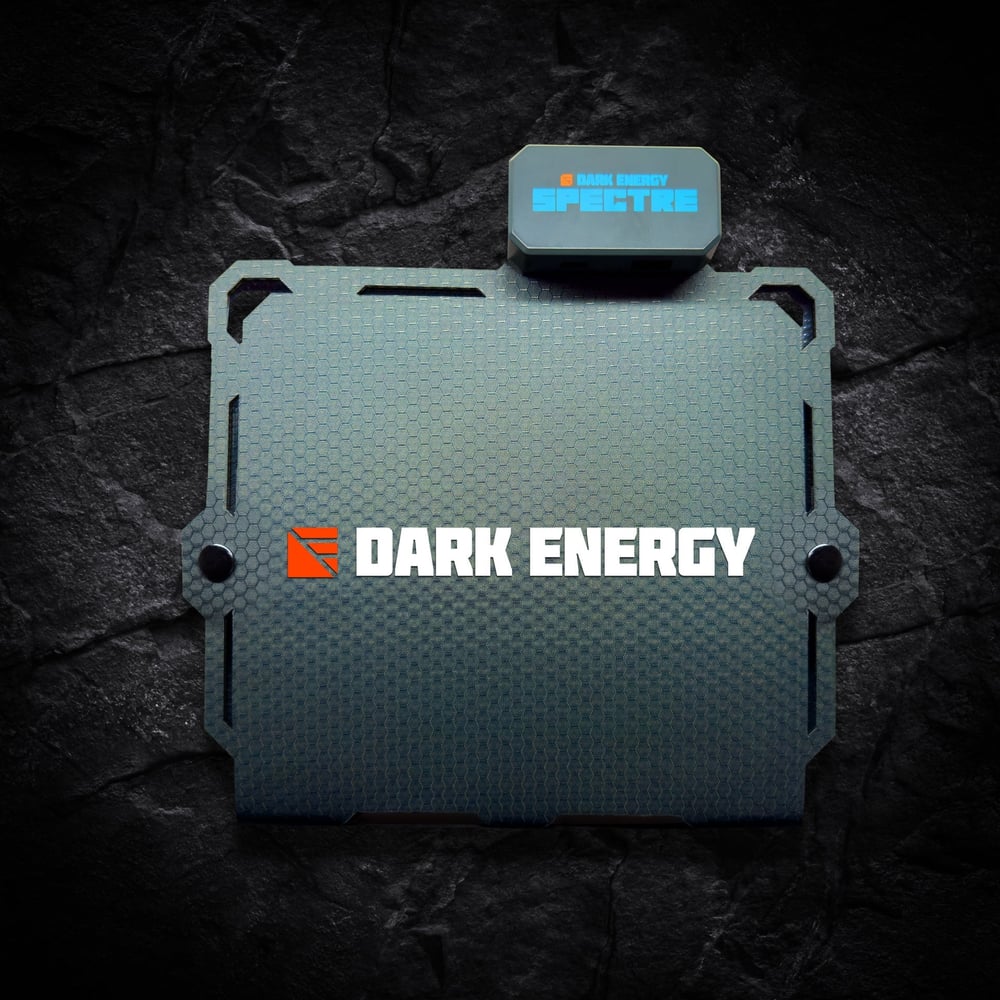 Dark Energy - Spectre 8W Ultra-Compact Portable Solar Panel — view 2