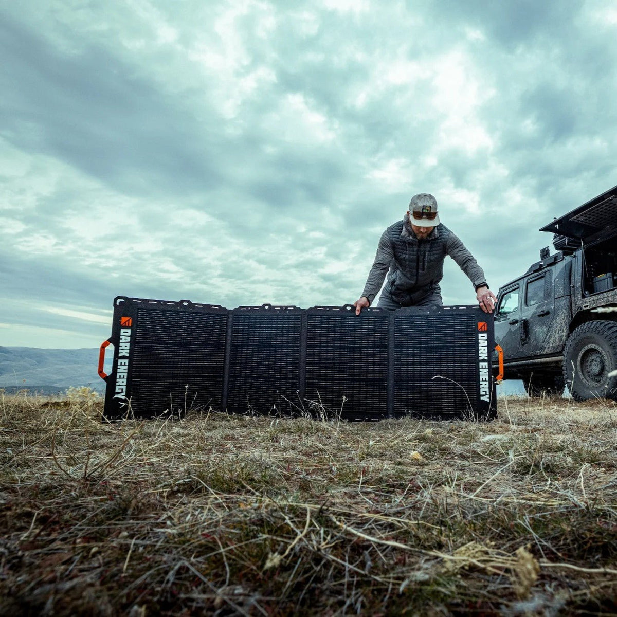 Dark Energy - Spectre 200W Folding Solar Panel — view 3